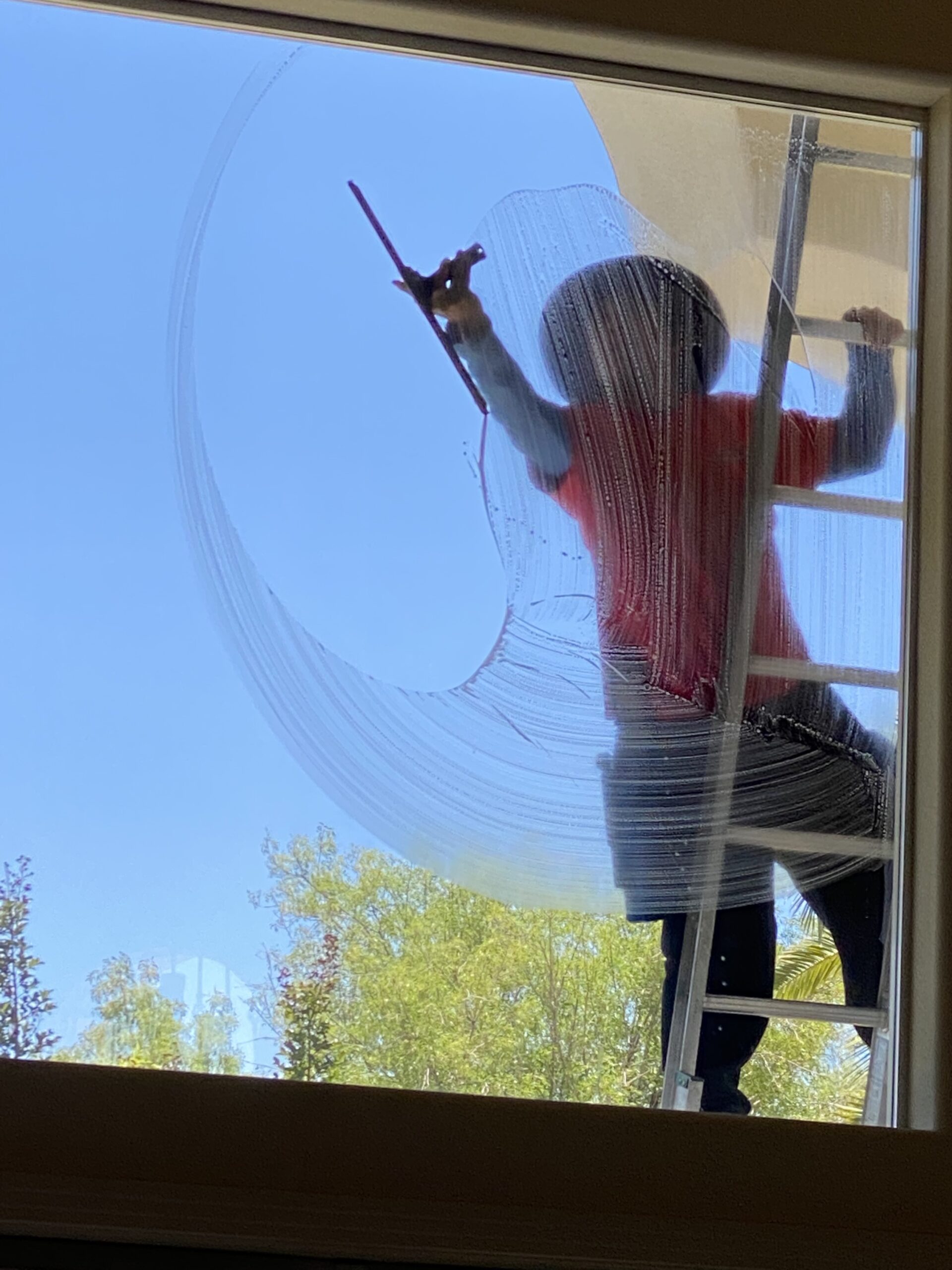 6 Common Glass Cleaning Mistakes And How To Avoid Them | G & S Window ...